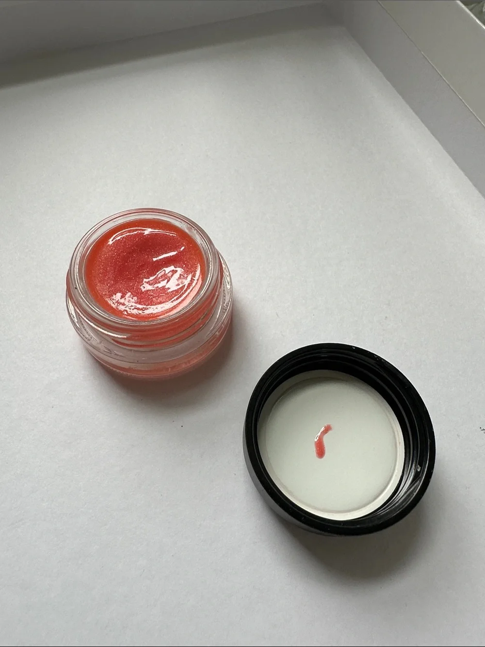 MAC cosmetics tendertone Lip Balm Jar - sweet tooth